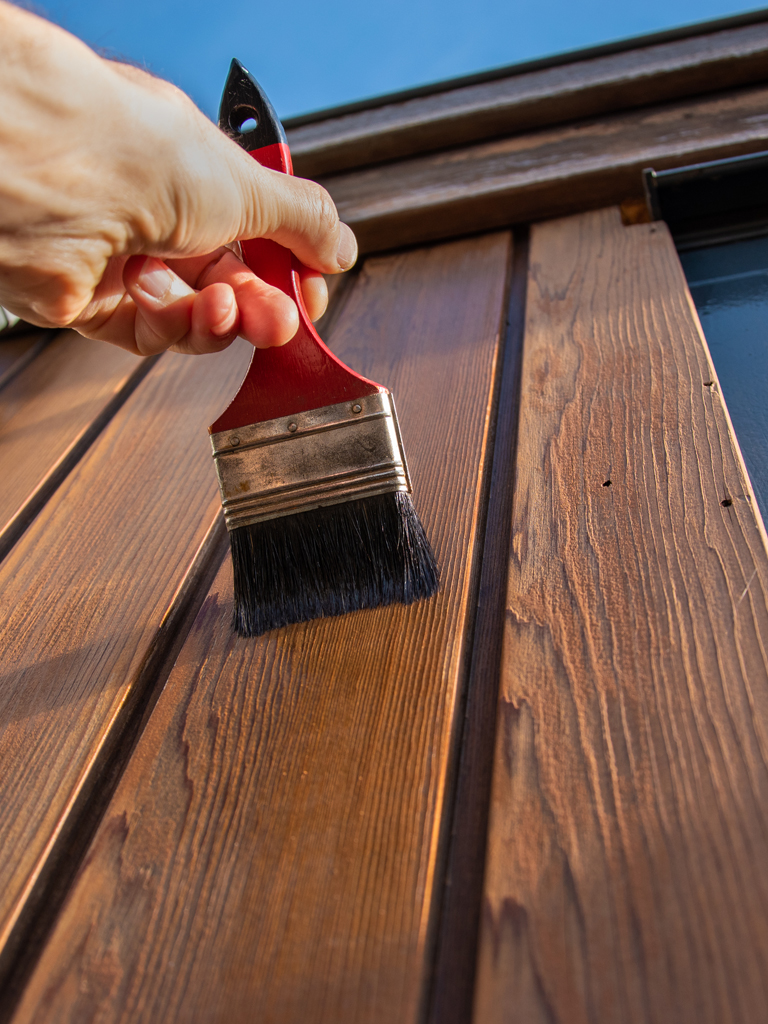 Teinture extérieur et intérieur à Portneuf.