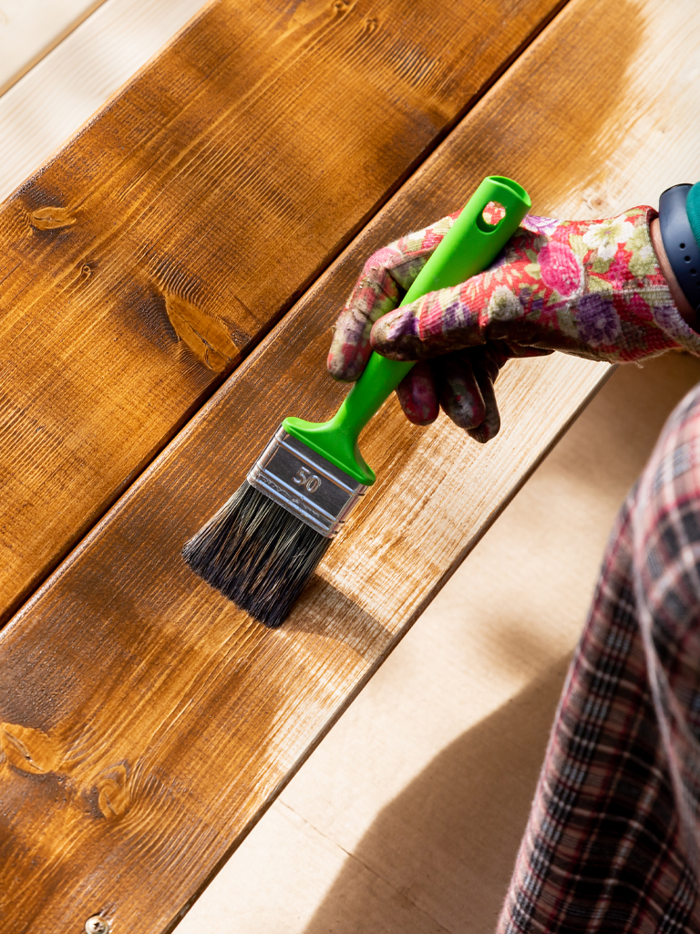 Teinture extérieur et intérieur à Portneuf.